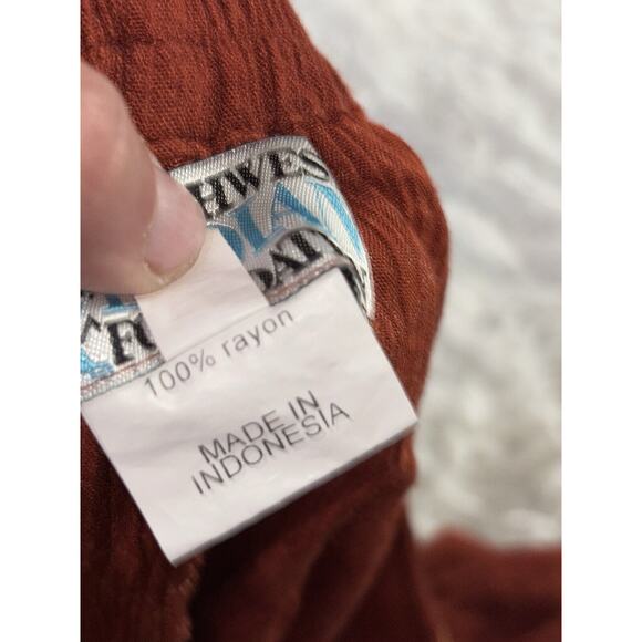 Southwest Indian Foundation Women’s Sz. L Deep Copper Detailed Waist Pants. - Picture 7 of 10